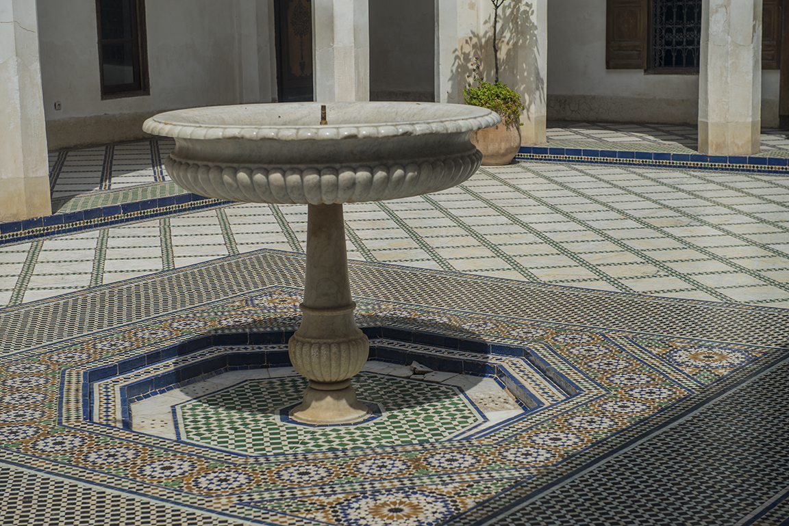 Fountain in the couryard of the Bahia Palace