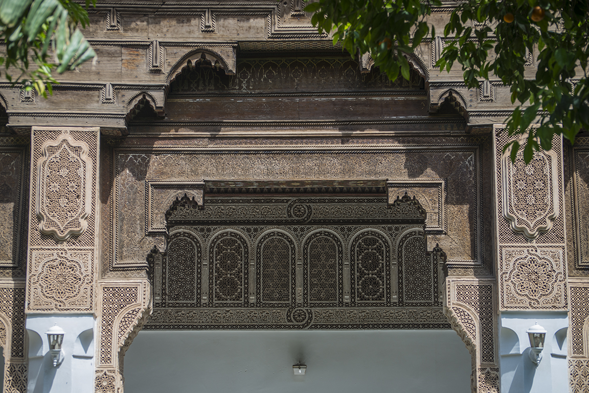 Intricate carvings in the couryard of the Bahia Palace