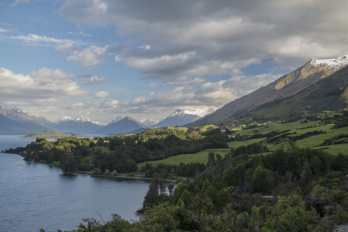 Morning near Glenorchy at Lake Wakatipu