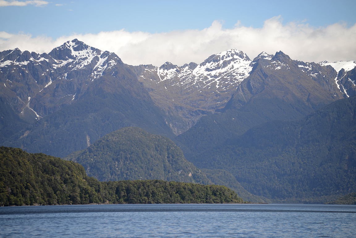 Lake Manapouri near Te Anu