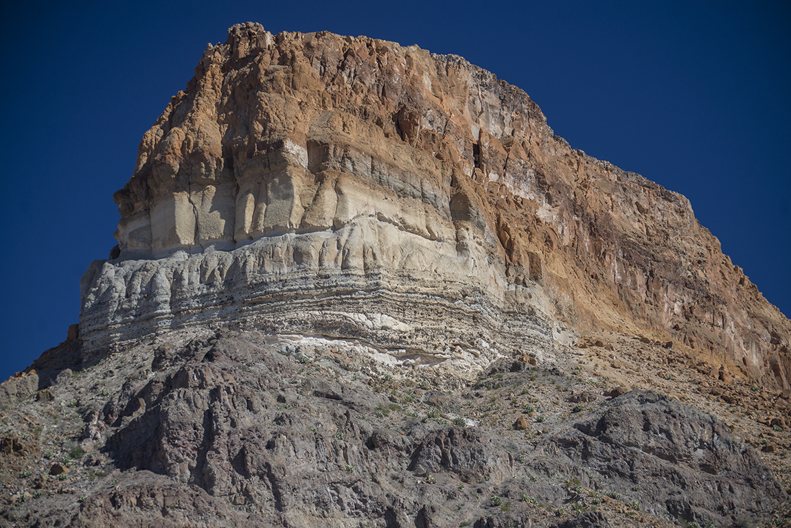 Sedimentary rock layers along the Ross Maxwell Scenic Drive