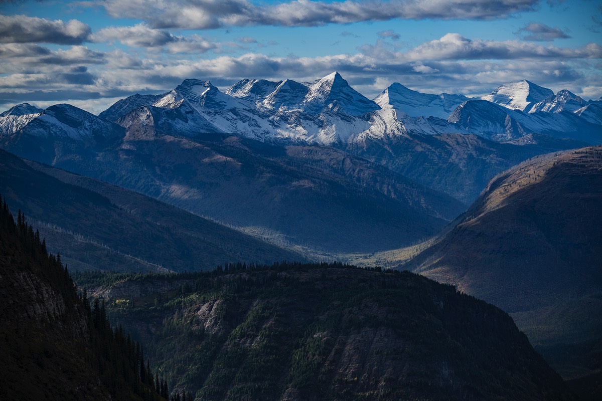 Distant peaks from Highline Trail