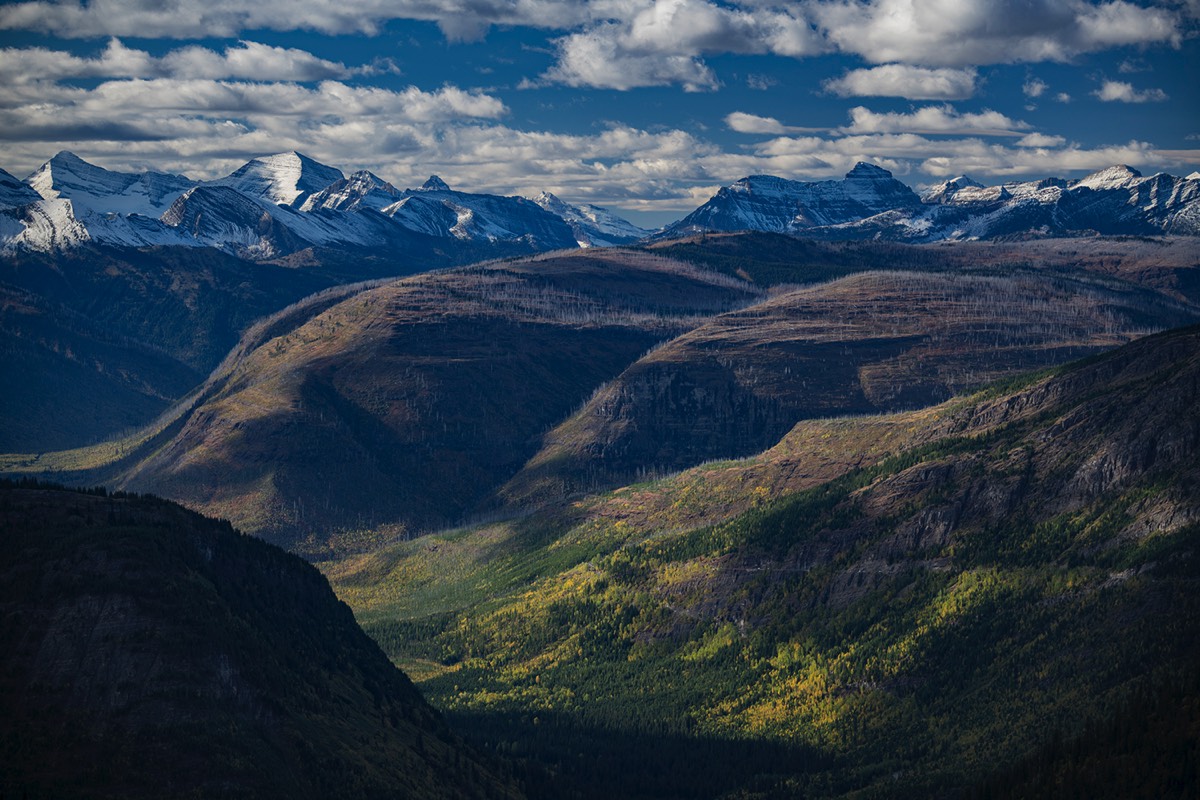 Distant peaks from Highline Trail