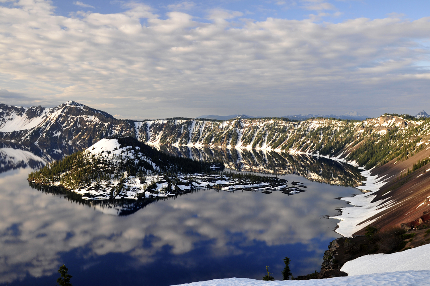 Crater Lake Morning 61409